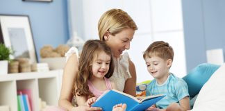 Kitap Okumak Çocuğun Dilini Geliştiriyor
