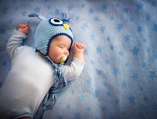bebek ve çocuklarda sağlıklı uykunun 5 temel prensibi